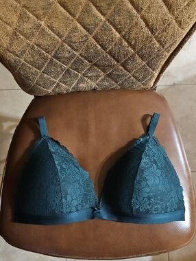 PINK Victoria's Secret Push Up Triangle Bralette Bra Wirefree Lined Padded Lace